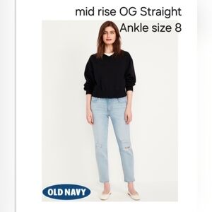 NWT Old Navy Mid-rise OG Straight Ankle Jeans Light Wash Size 8